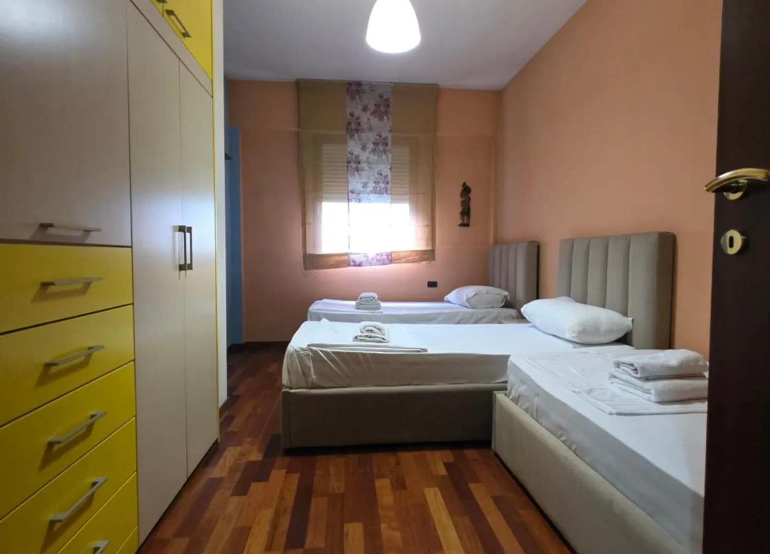 Xplore Apartment Тирана